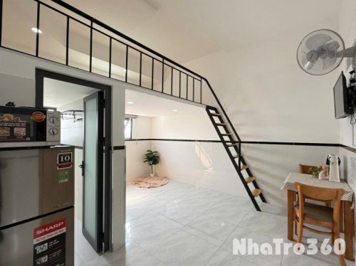 DUPLEX CỬA SỔ, ban công, Fnt, gần Lotte, Tdtu, thoáng, mát, q1,4,8 trong 5p