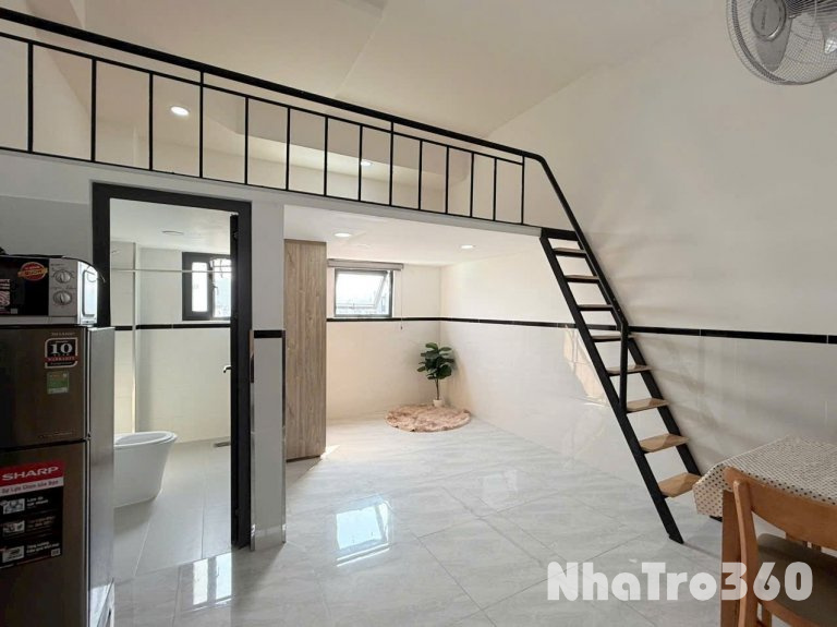 DUPLEX CỬA SỔ, ban công, Fnt, gần Lotte, Tdtu, thoáng, mát, q1,4,8 trong 5p