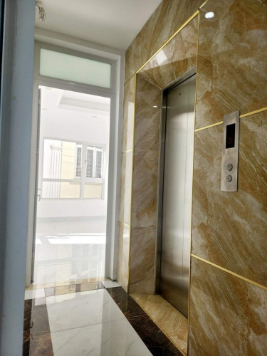 Nhà mình cho thuê nhà mới, lô góc,vỉa hè, 93m2- 4T, Chùa Láng_31 Tr