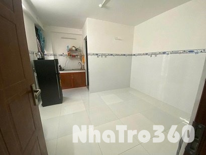 Cần pass phòng trọ rộng rãi, thoáng mát, có ban công tại Quận 9 – Thủ Đức