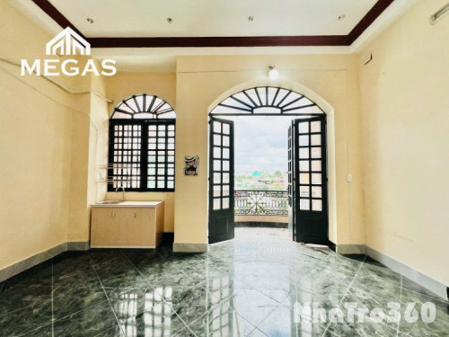 Full nội thất, bancol, cửa sổ, tự do, giá rẻ