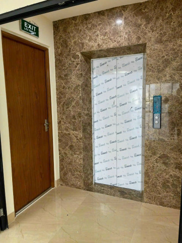 Tôi chủ nhà cho thuê nhà lô góc, mới,vỉa hè, 116m2- 5T, Phố Duy Tân_46 Tr