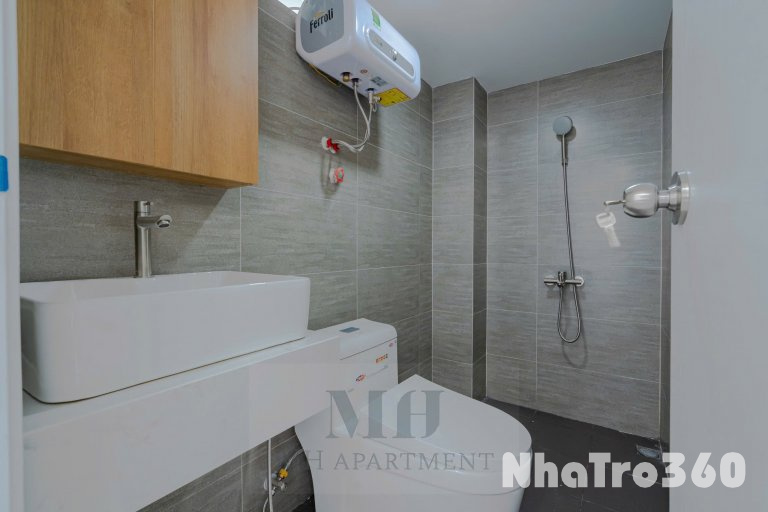 Trung tâm Quận 7 cho thuê Duplex, Stu ban công, cửa sổ, rộng rãi 45m2, nhà thang máy, bảo vệ, hầm xe đầy đủ