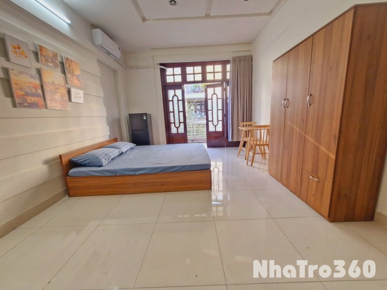 Căn hộ full nội thất ban công KDC Trung Sơn