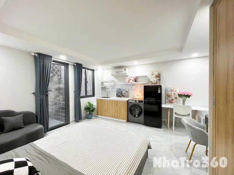Cho thuê căn hộ studio có ban công/cửa sổ thoáng, full nội thất tại p. Tân Quy q.7 gần Lotte, RMIT, TDTU, SCVivo
