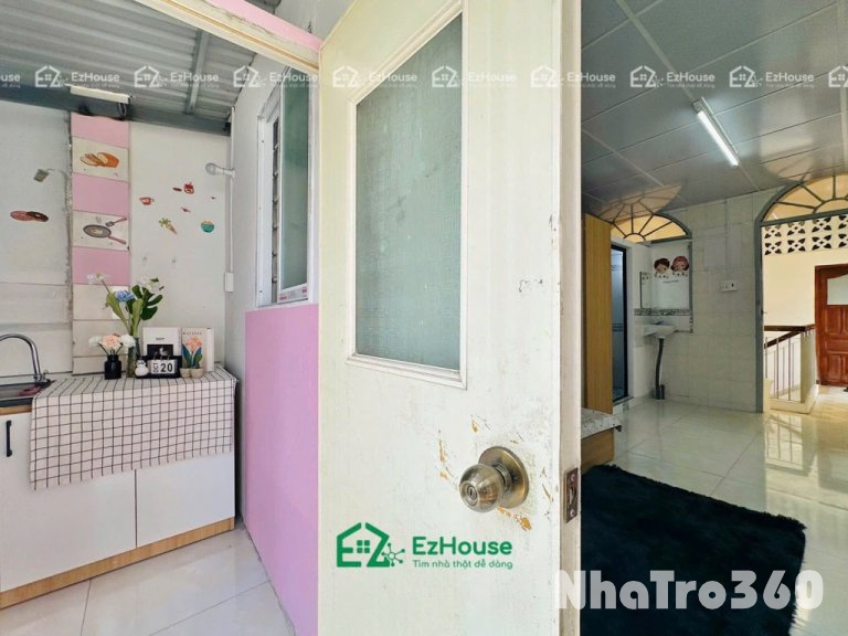 Full nội thất, ban công, cửa sổ, tự do, giá rẻ