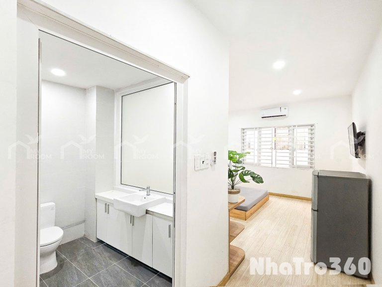 Cho thuê căn hộ studio có ban công/ cửa sổ, full nội thất p.Tân Kiểng, q.7 gần Lotte, RMIT, TDTU