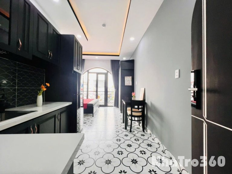 Nội thất cơ bản, ban công, tự do, thang máy