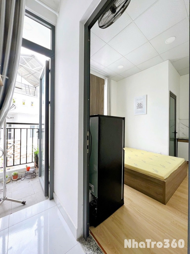 Cho thuê căn hộ cửa sổ Cách Mạng Tháng Tám Quận 10