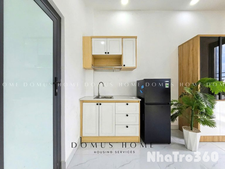 STUDIO MỚI 100% FULL NỘI THẤT BAN CÔNG, CỬA SỔ THOÁNG MÁT, GẦN LOTTE MART, CRESCENT MALL, TDTU, RMIT