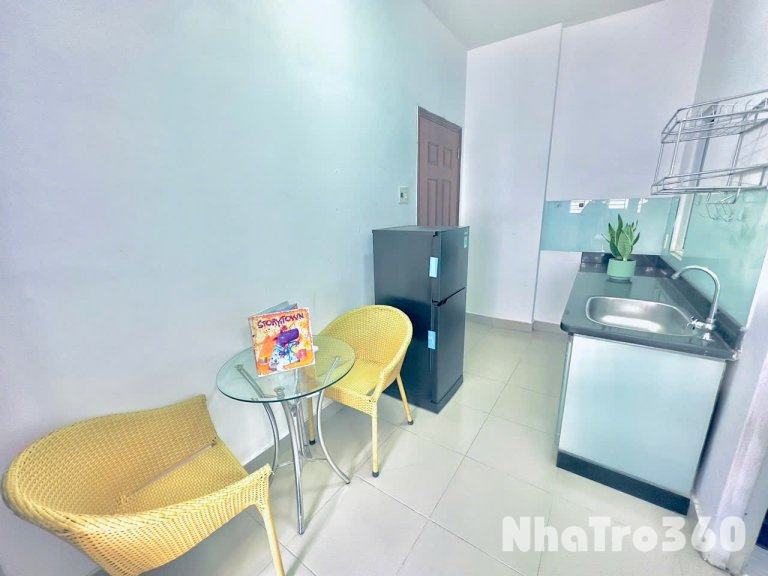 Cho thuê căn hộ Studio Cửa sổ trời Q10 gần ĐH UEH, ĐH Sư Phạm, ĐH Sài Gòn, ĐH KHTN, vòng xoay Lý Thái Tổ