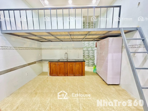 PHÒNG NGAY NGÃ TƯ BỐN XÃ