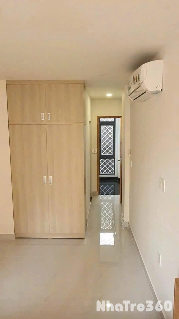 Nhà Nguyên Căn Cho Thuê Nguyễn Văn Nguyễn Q1