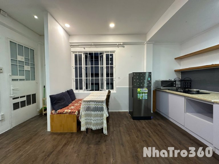 Cho thuê căn hộ 1PN, Đường Tân Vĩnh, gần ĐH Luật, ĐH Nguyễn Tất Thành, Chợ Xóm Chiếu