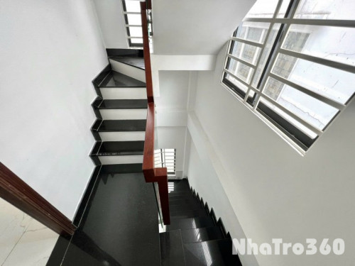 Cho thuê nhà trung tâm Phạm Ngũ Lão, Quận 1 – gần phố Bùi Viện và công viên 23/9