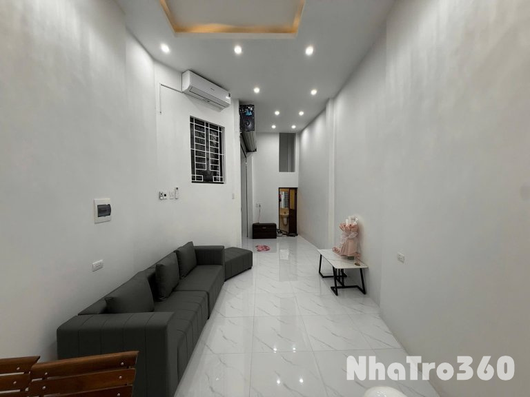 Cho thuê nhà ngõ Phan Kế Bính, 2 tầng x 40m2, 2 ngủ, 10 Triệu KD online, ở gđ, nhóm