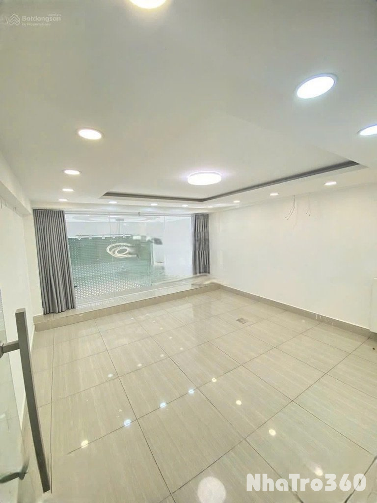 Nhà Nguyên Căn Cho Thuê Mặt Tiền Minh Phụng Q11