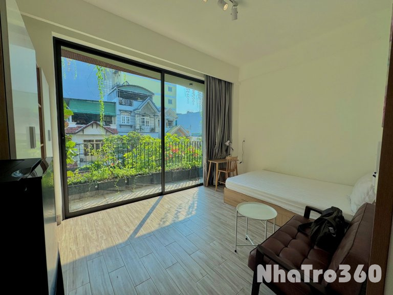 STUDIO MỚI 100% FULL NỘI THẤT BAN CÔNG, CỬA SỔ THOÁNG MÁT, GẦN LOTTE MART, CRESCENT MALL, TDTU, RMIT