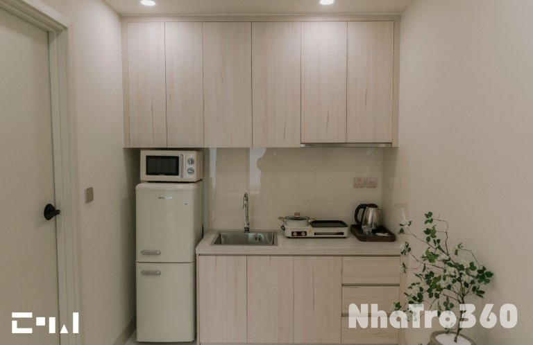 Cho thuê căn hộ Studio MỚI BỐC SEAL, Ban công thoáng Q1 gần cầu Ông Lãnh, cầu Calmette, chợ Bến Thành, Bitexco