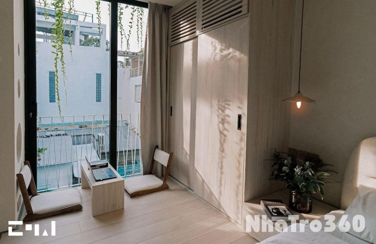 Cho thuê căn hộ Studio MỚI BỐC SEAL, Ban công thoáng Q1 gần cầu Ông Lãnh, cầu Calmette, chợ Bến Thành, Bitexco