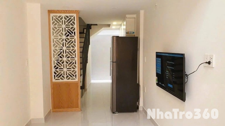 Nhà Nguyên Căn Cho Thuê Nguyễn Văn Nguyễn Q1