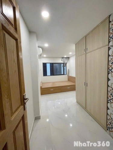 Nhà Nguyên Căn Cho Thuê Nguyễn Văn Nguyễn Q1