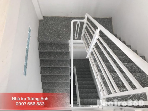 Cho thuê phòng, WC riêng, giờ tự do