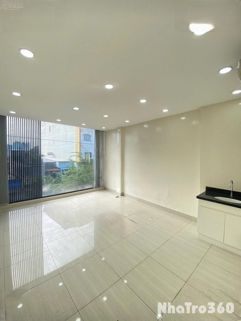 Nhà Nguyên Căn Cho Thuê Mặt Tiền Minh Phụng Q11