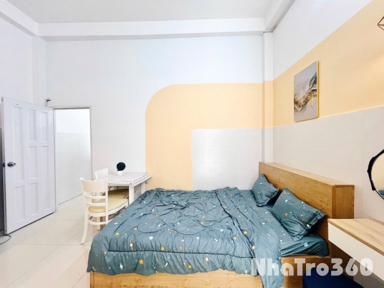 Căn Hộ Studio Giếng Trời Riêng Gian Bếp To Sân Bay