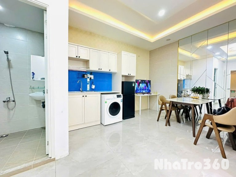 Căn Hộ 2 Phòng Ngủ Có Ban Công, Máy Giặt Riêng