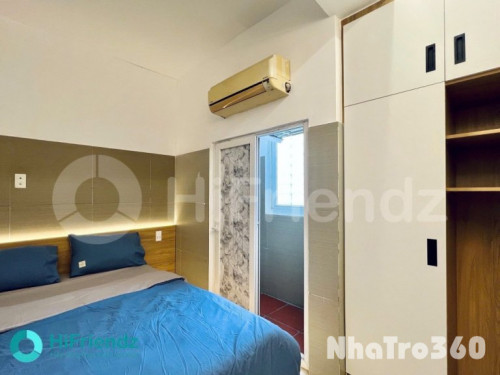 Studio full nội thất cửa sổ trời gần lotte quận 7