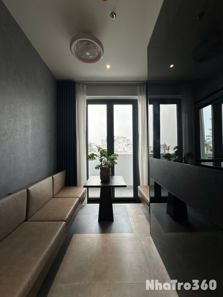 Cho thuê căn hộ Studio Ban công SIÊU XINH Q4 gần cầu Ông Lãnh, cầu Calmette, ĐH Luật, ĐH Nguyễn Tất Thành