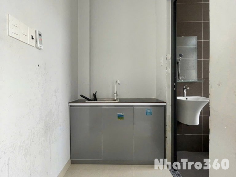 Studio balcon full nội thất đường Lâm Văn Bền Q7