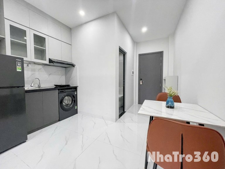 1PN 40M2 FULL NỘI THẤT, CỬA SỔ LỚN, GẦN LOTTE MART, TDTU, RMIT Q1,4,8