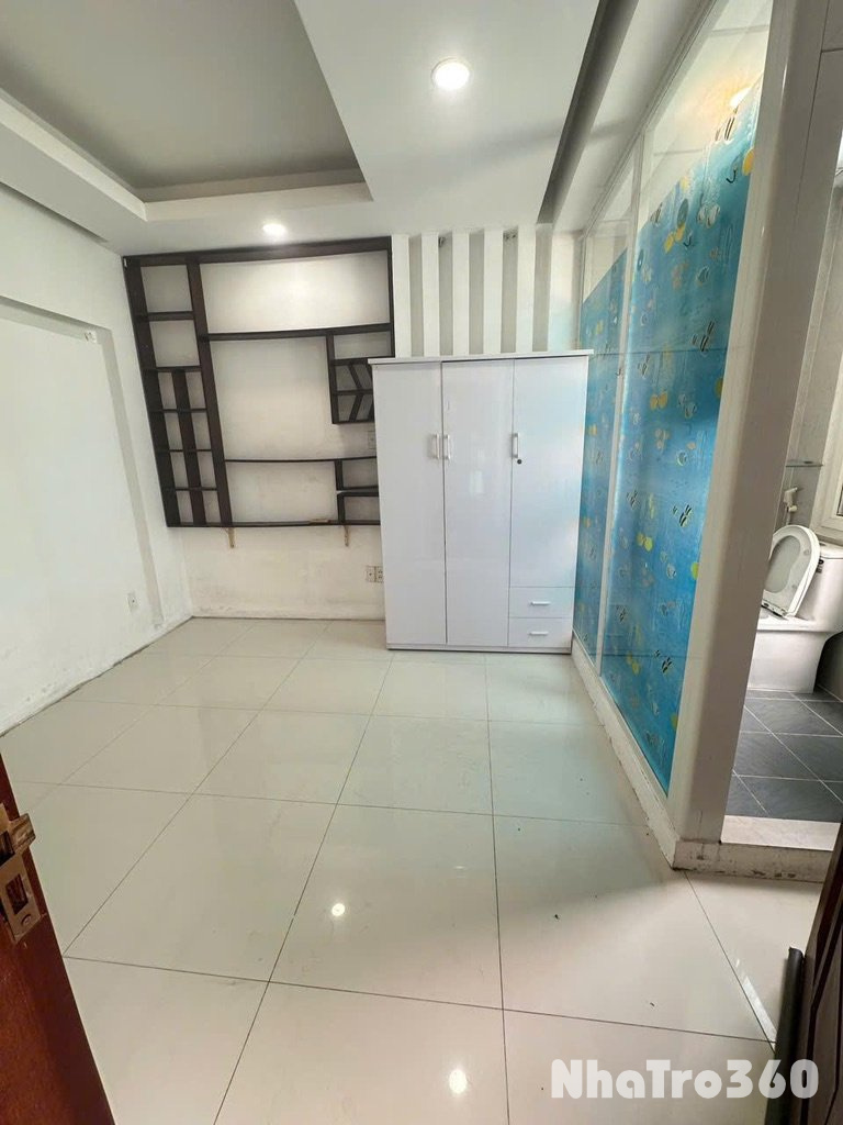 CÒN 1 PHÒNG - UNG VĂN KIÊM,P25 ,BÌNH THẠNH