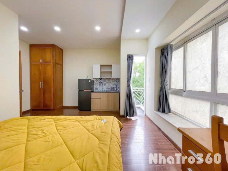 Cho thuê căn hộ studio bancong gần Lotte Q7