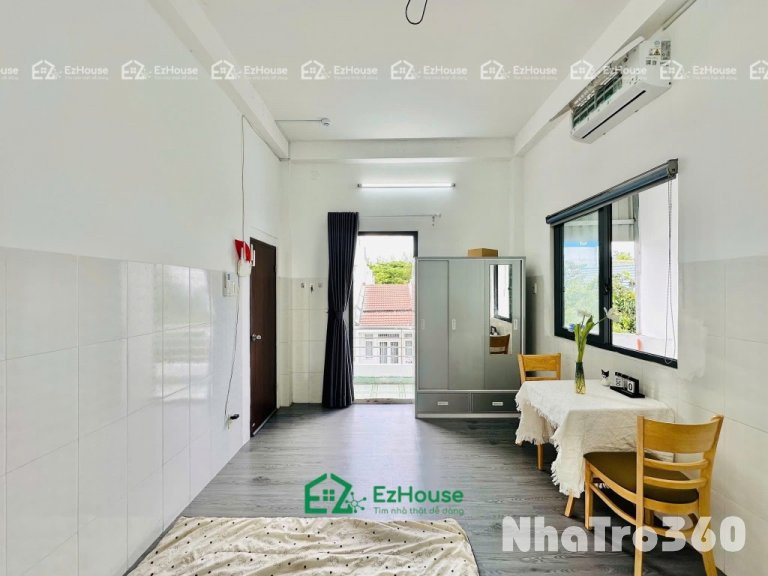 Full nội thất, ban công, tách bếp, tự do