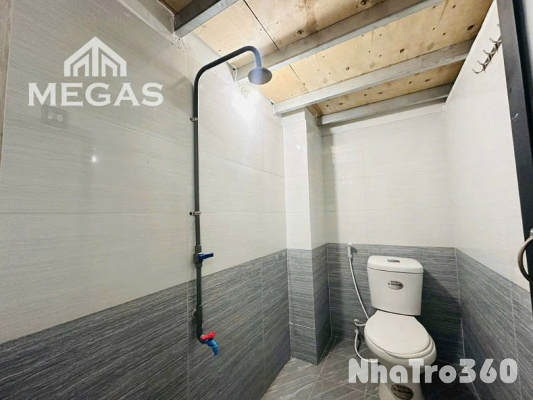 Cho thuê căn hộ có gác - cửa sổ rộng giá sinh viên