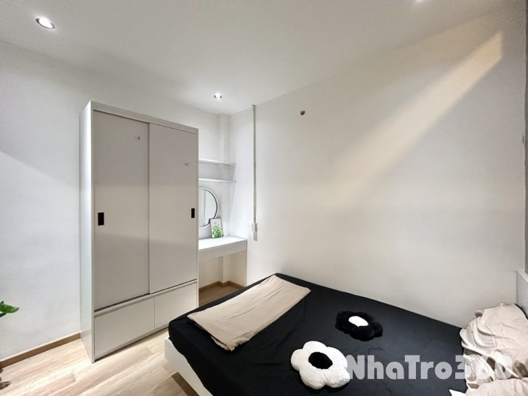 Địa chỉ: Phạm Văn Chí Quận 6