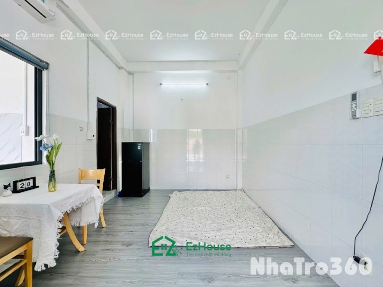 Full nội thất, ban công, tách bếp, tự do