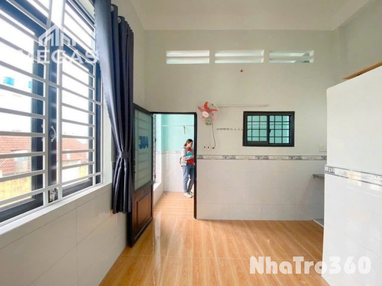 Cho thuê căn hộ có gác - cửa sổ rộng giá sinh viên