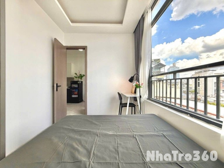 Cho thuê căn hộ 2PN, Q4, đường Tôn Thất Thuyết, gần Cầu Tân Thuận, ĐH Nguyễn Tất Thành, Nhà Thờ Xóm Chiếu