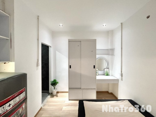 Địa chỉ: Phạm Văn Chí Quận 6