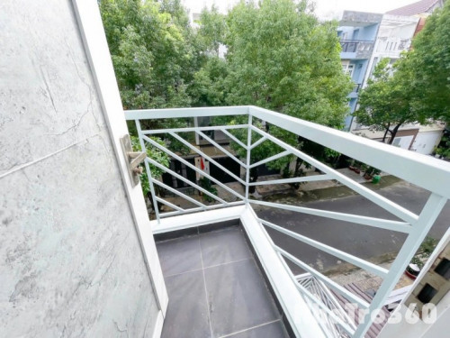 Cho thuê căn hộ studio bancong gần Lotte Q7