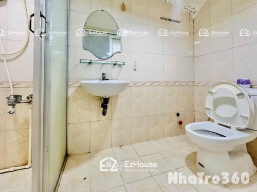 Căn Hộ Ban Công Giá Tốt Ngay Lý Chiêu Hoàng