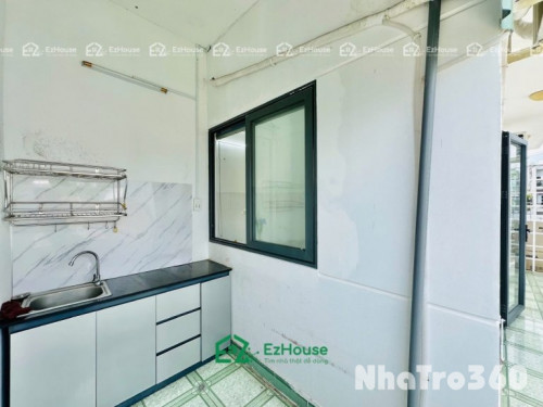 Full nội thất, ban công, tách bếp, tự do