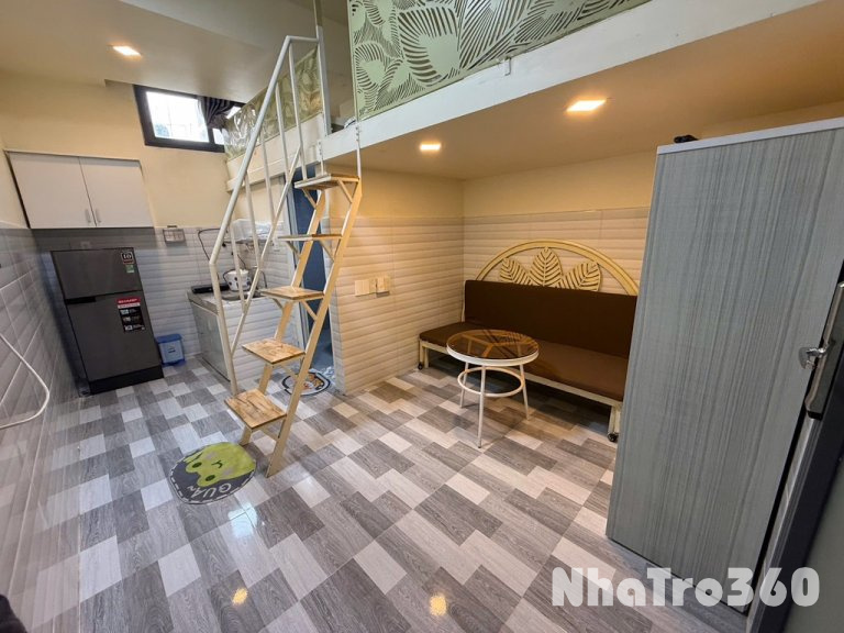 Phòng gác full nội thất cửa sổ trời Dạ Nam Q8