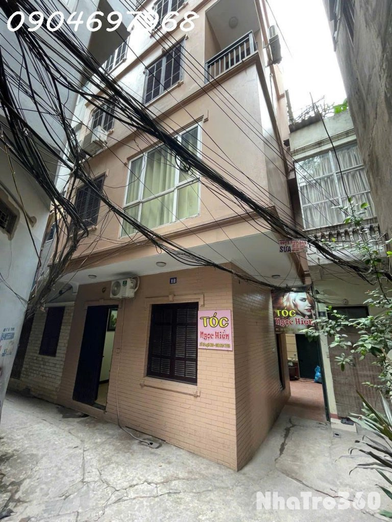 Chính chủ cho thuê nhà nguyên căn 5 tầng phố Đê La Thành, trung tâm quận Ba Đình, gần chợ