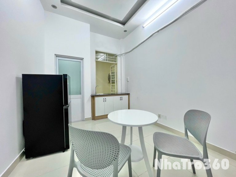 Cần cho thuê nhà Đoàn Văn Bơ quận 4