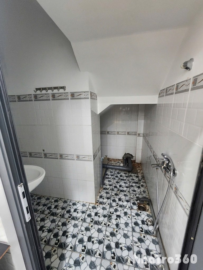 Phòng trọ sinh viên gác cao_đầy đủ nội thất_an nin